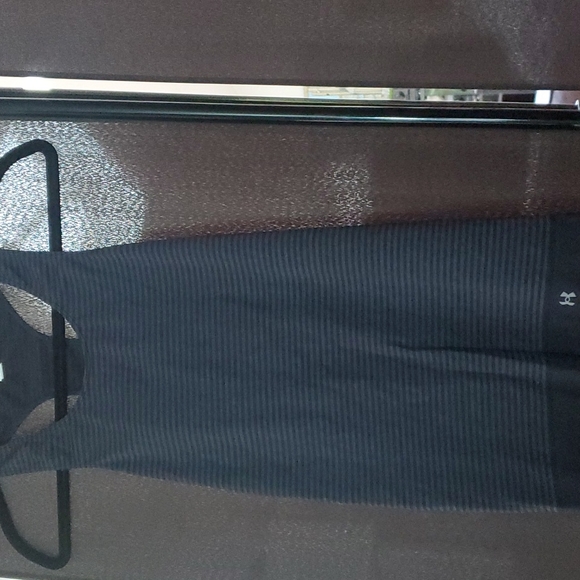 ⚡LAST CHANCE SALE ⚡Under Armor tank top - Picture 1 of 2